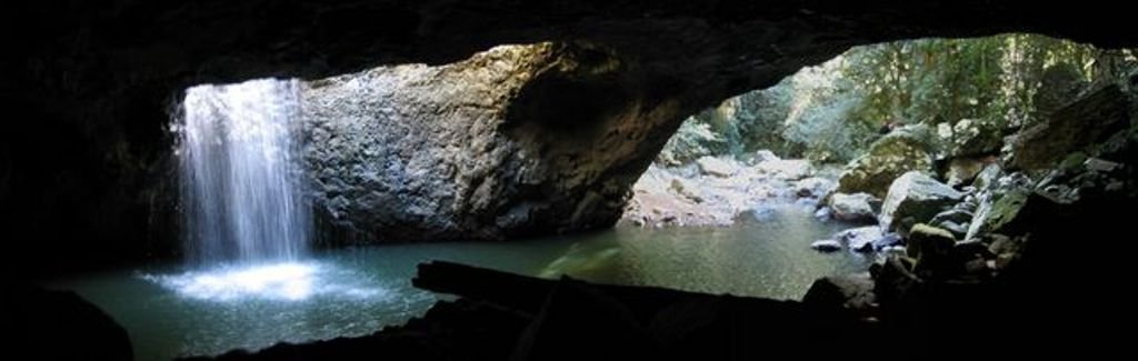 Natural Arch Springbrook National Park Natural Arch Springbrook National Park