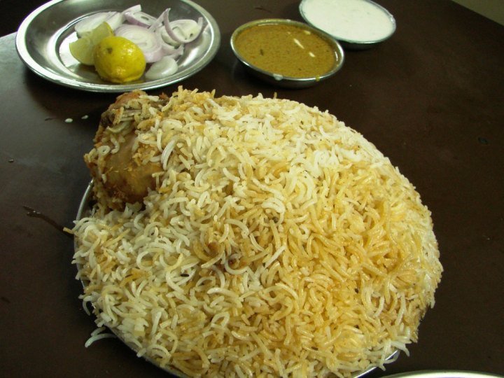 Chicken-biriyani-at-Hotel-Shadab-Hyderabad